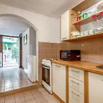 Prázdninový dům Five-bedroom In Polje (Krk)
