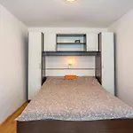 Five-bedroom In Дом отдыха *